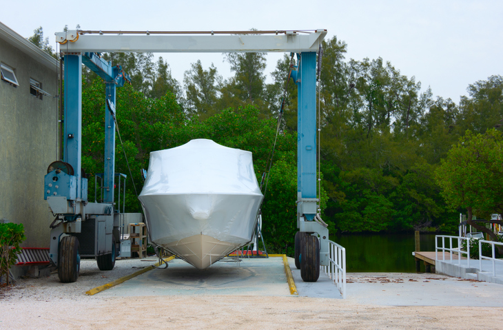 Aluminum boat repairman, for fishing